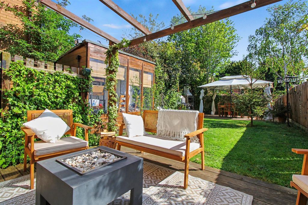 Property photo 2 of 23 Img_5496.Jpg