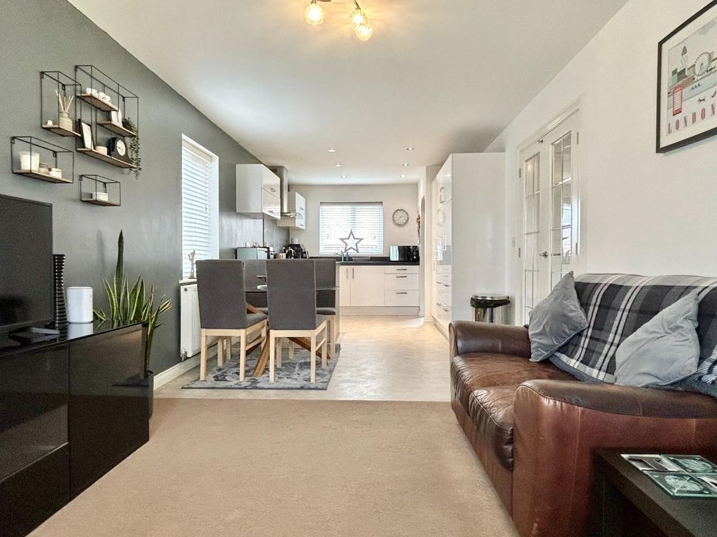 Property photo 2 of 28 Img_E3001.Jpg