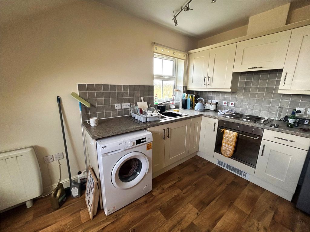Property photo 3 of 7 Picture No. 05