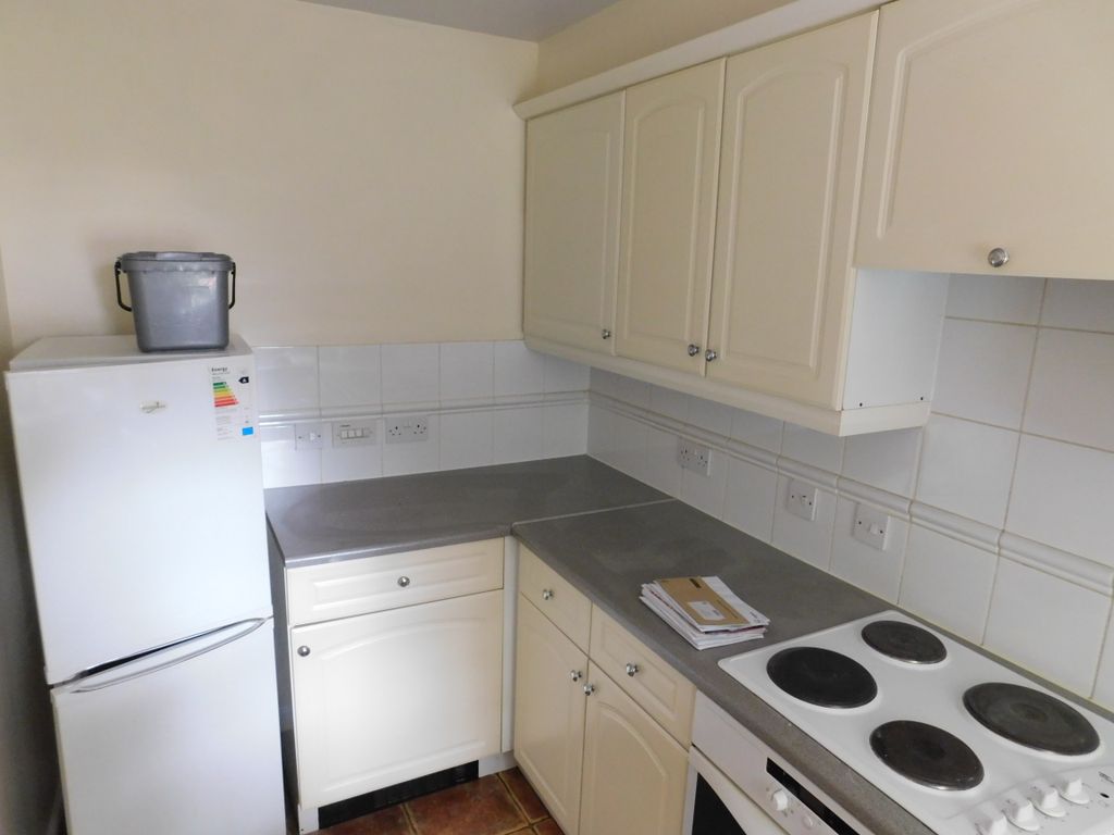 Property photo 3 of 11