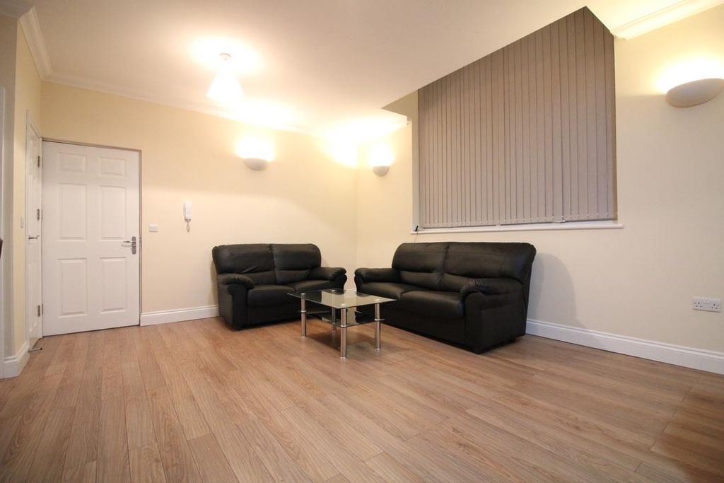Property photo 1 of 4 Unadjustednonraw_Thumb_2230B.Jpg