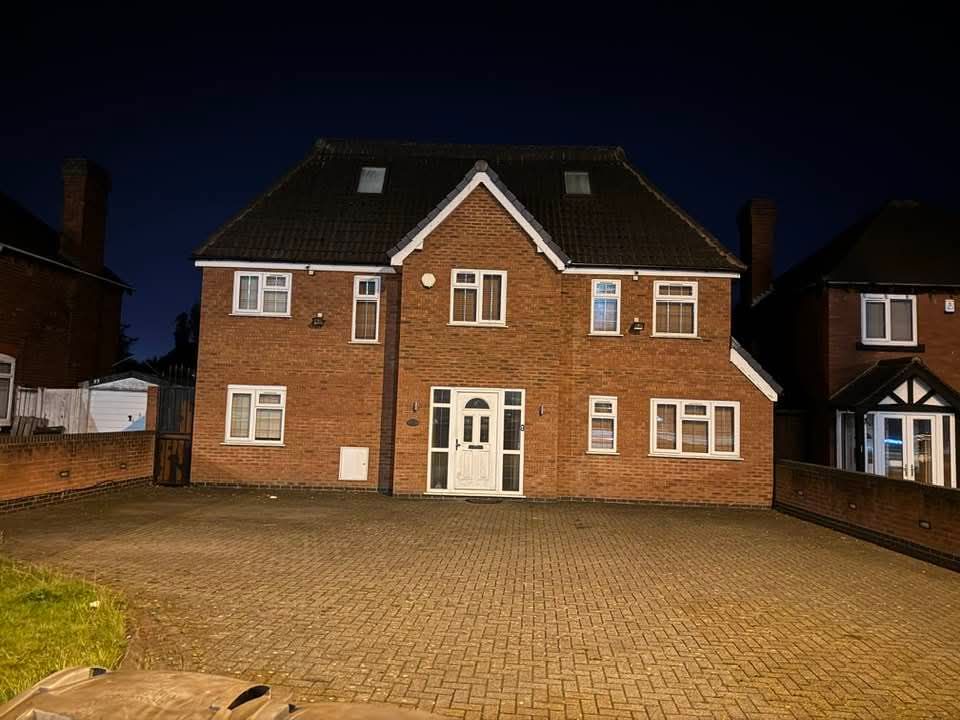 Property photo 1 of 1