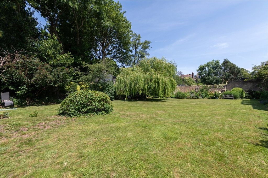 Property photo 3 of 30 Picture No. 18