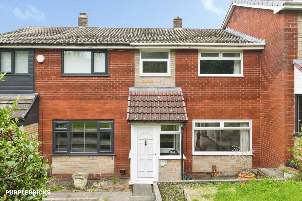 Property photo 2 of 28