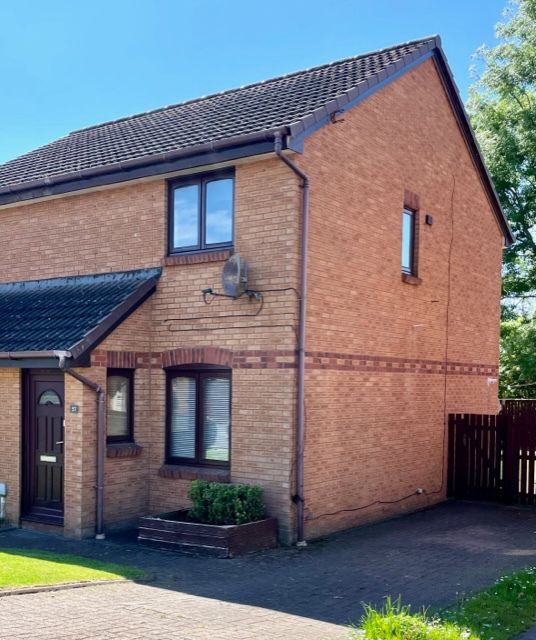 Property photo 2 of 11
