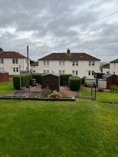 Property photo 2 of 10 Gardens