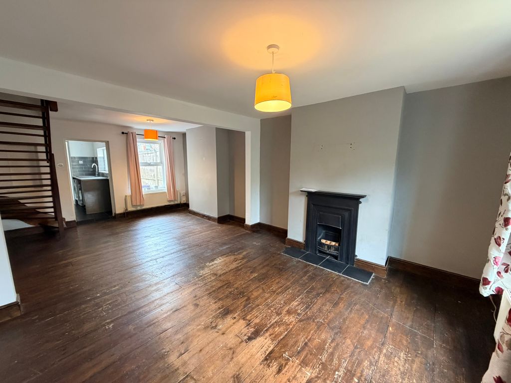 Property photo 3 of 15 Img_2017