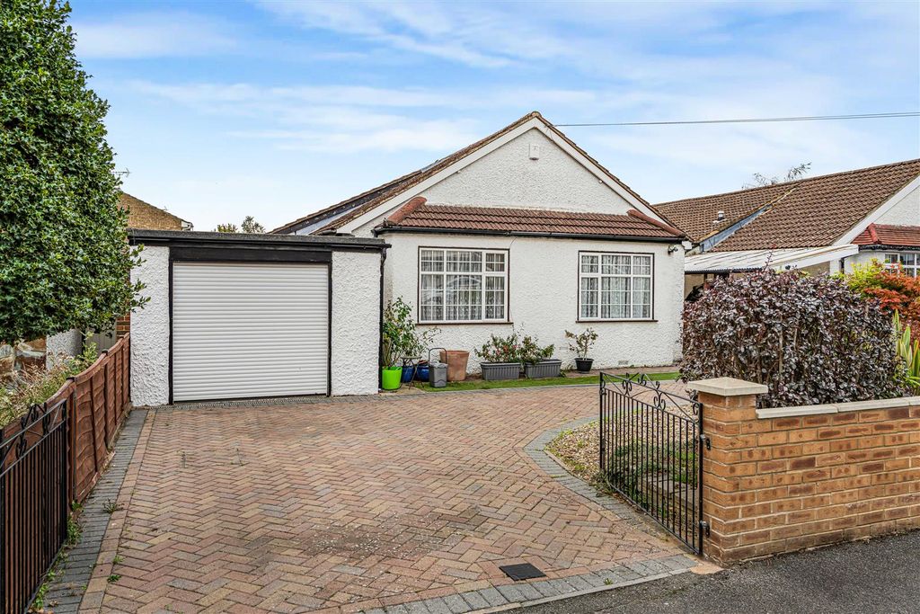 Property photo 1 of 16 13_93668.Jpg