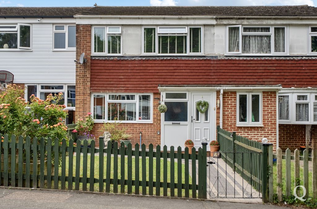 Property photo 1 of 19 01d3Fd85-272E-44F...