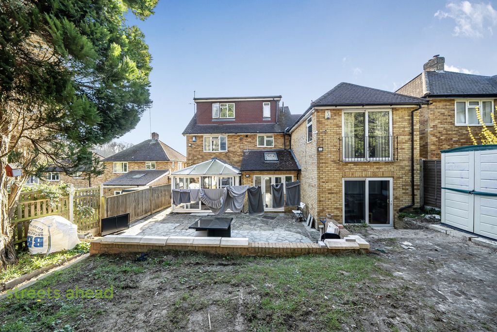 Property photo 1 of 21 d2A923Fa-E8c3-4F4...