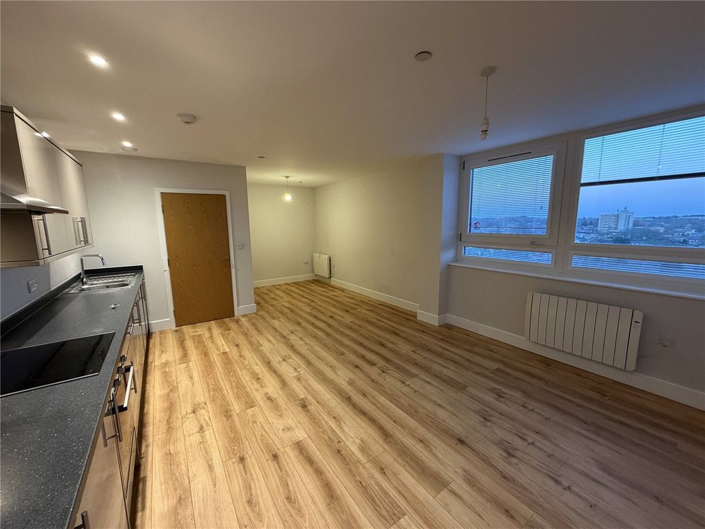 Property photo 2 of 8 Picture No. 02