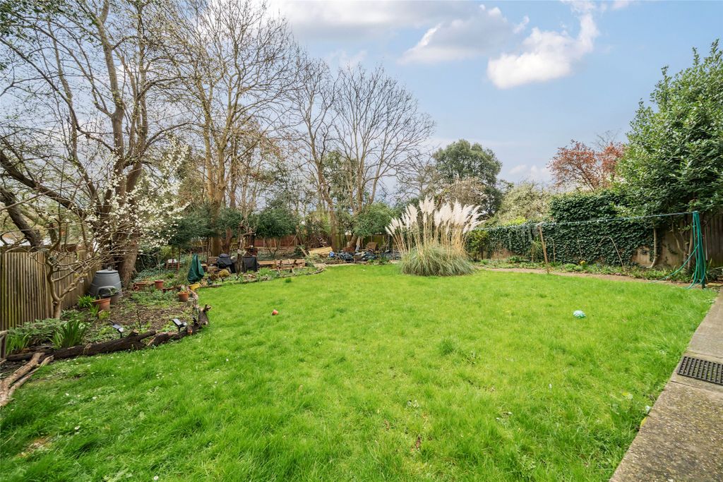 Property photo 2 of 10 Picture No. 09