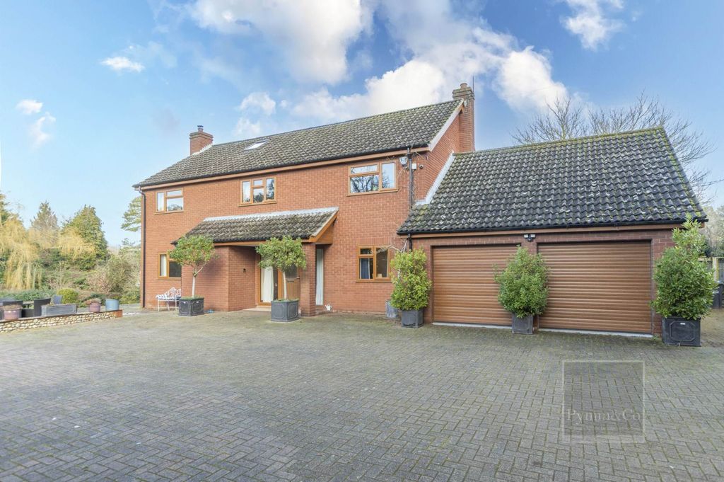 Property photo 1 of 24