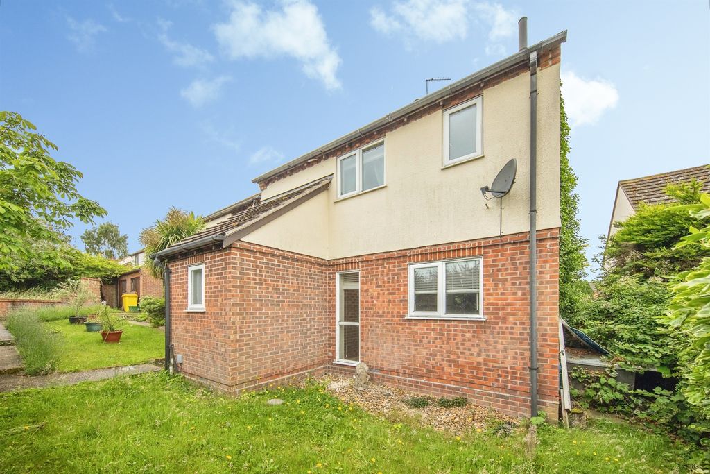Property photo 1 of 19