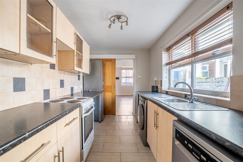 Property photo 3 of 12 Cs-3.Jpg