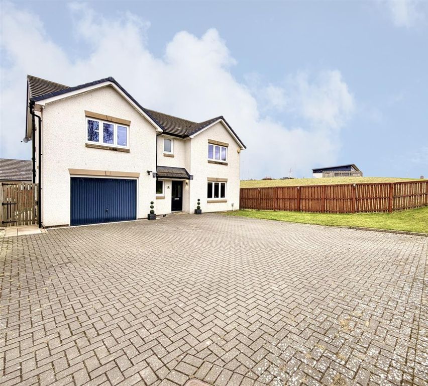 Property photo 1 of 33 External