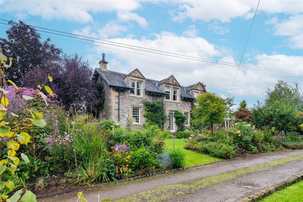 Property photo 1 of 26 External