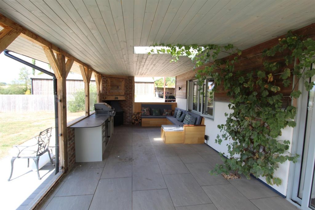 Property photo 3 of 13 Fh24.Jpg
