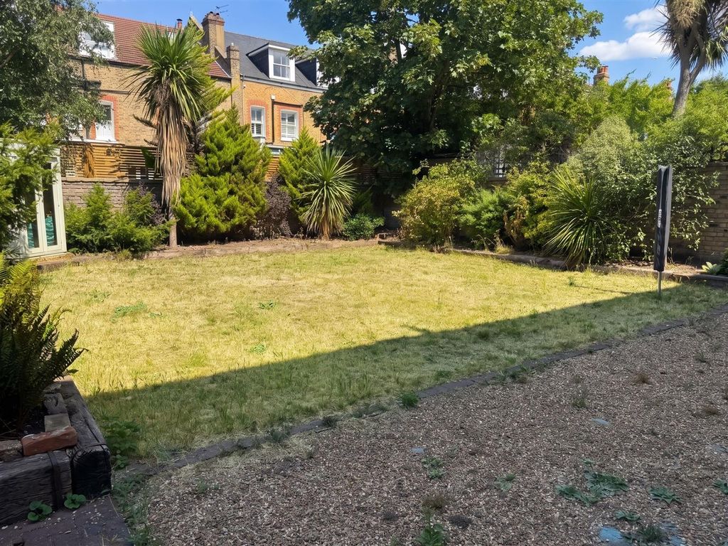 Property photo 1 of 23 Garden_Pic 01.Jpg