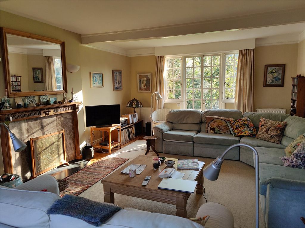 Property photo 3 of 16 Sitting Roolm