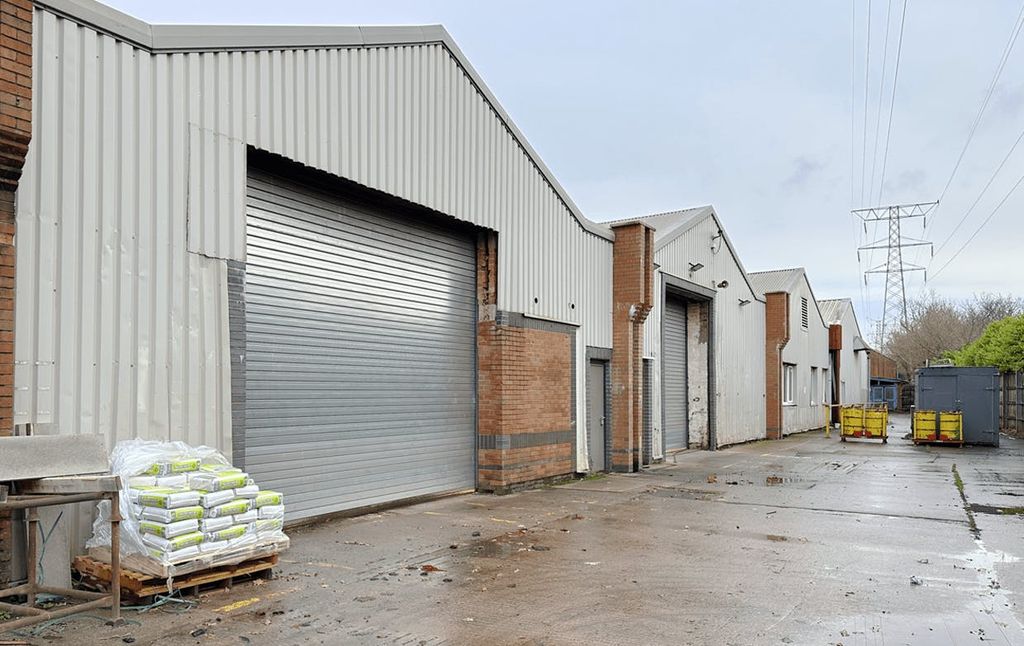 Property photo 2 of 7 Image 2