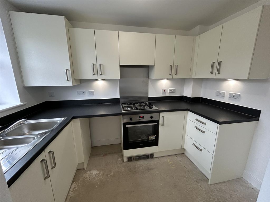 Property photo 1 of 7 Image00004 (3).Jpeg