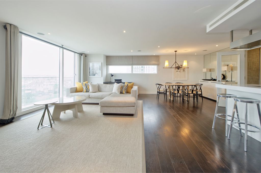 Property photo 1 of 10 Reception Room