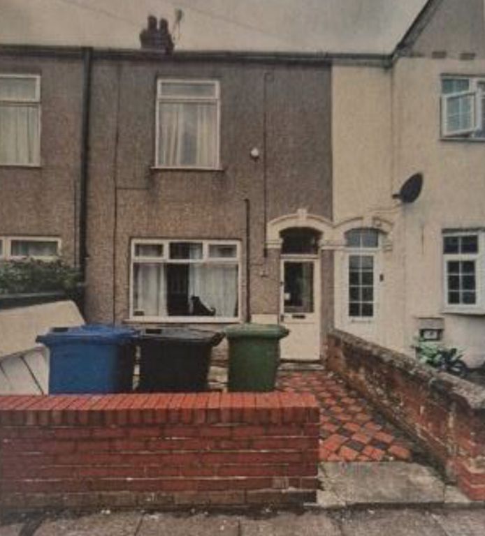 Property photo 2 of 5