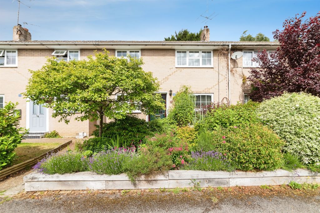Property photo 1 of 18