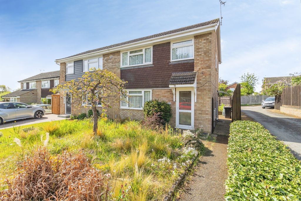 Property photo 1 of 16