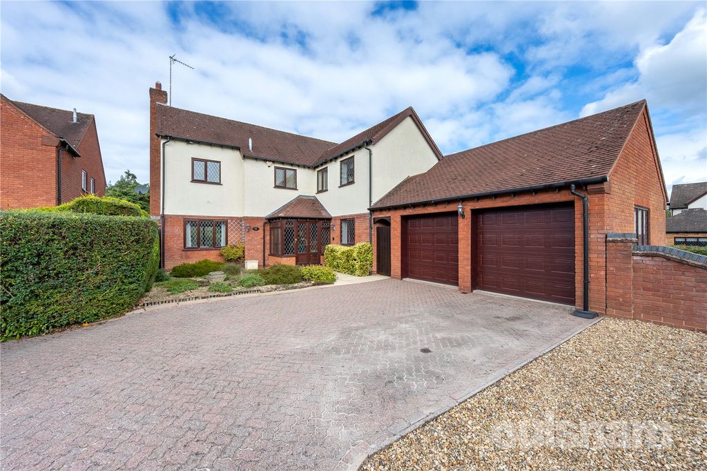 Property photo 1 of 27 Picture No. 33