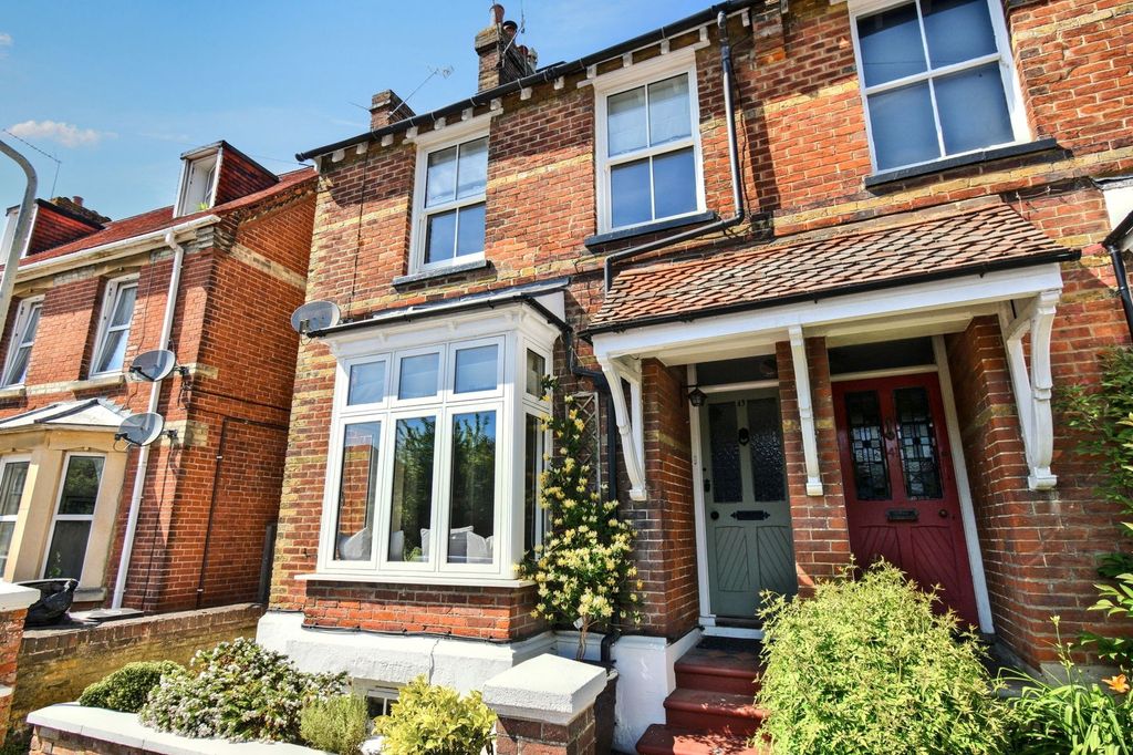 Property photo 1 of 22