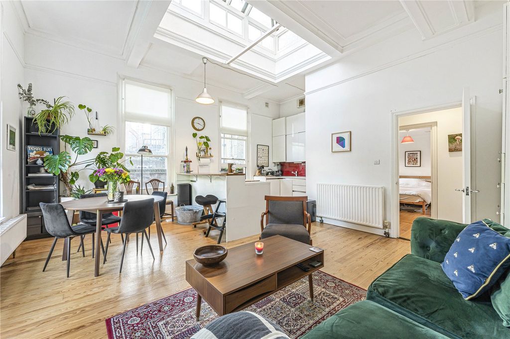 Property photo 1 of 22 Open Plan Living