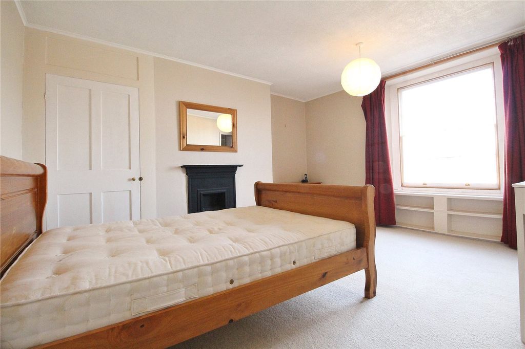 Property photo 3 of 10 Picture No. 16