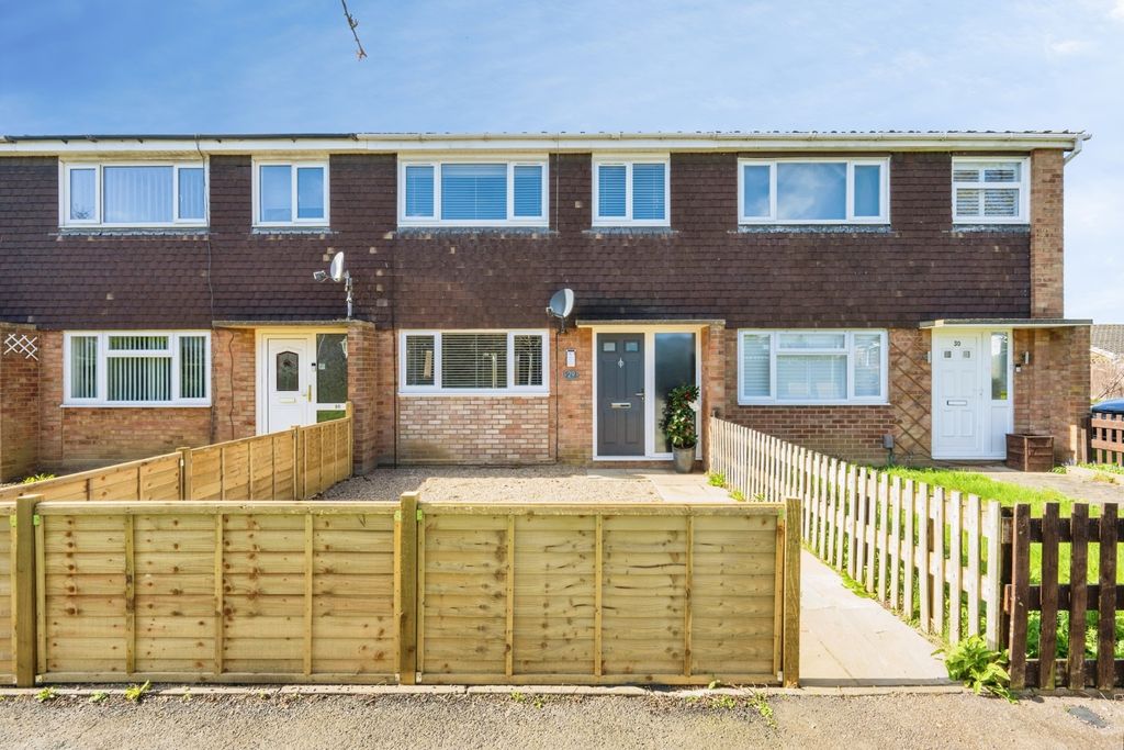 Property photo 1 of 28 Pbox-Img.Jpg