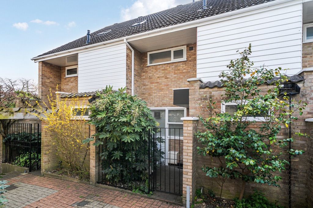 Property photo 3 of 14 Picture No. 18