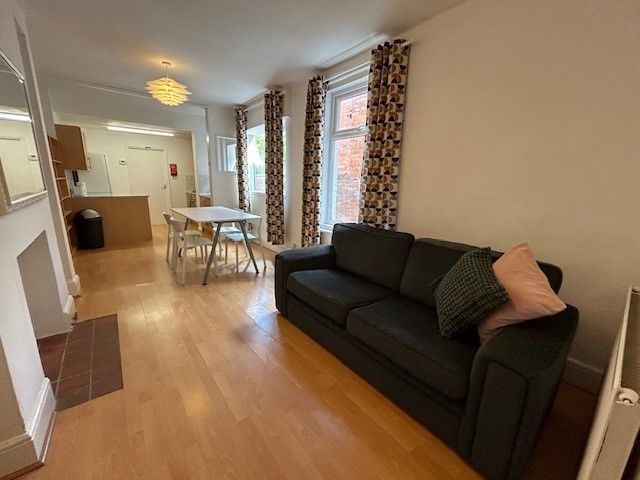 Property photo 1 of 16 7