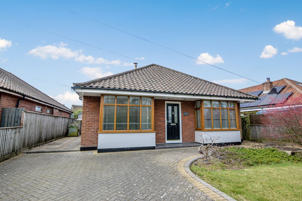 Property photo 1 of 13 13-Dsc_1209