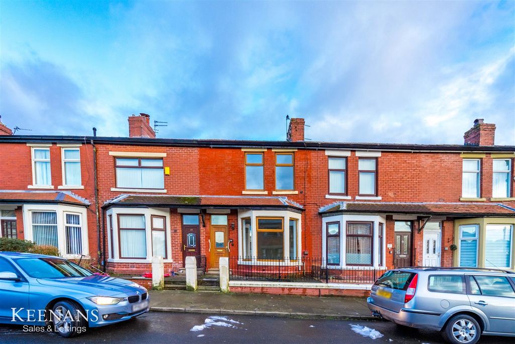 Property photo 2 of 22 3.Jpg