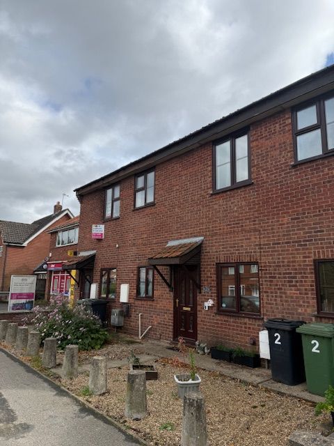 Property photo 2 of 12