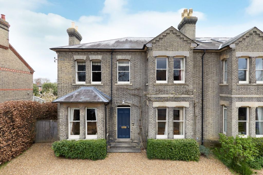 Property photo 1 of 23 181 Hills Road 3103260001.Jpg