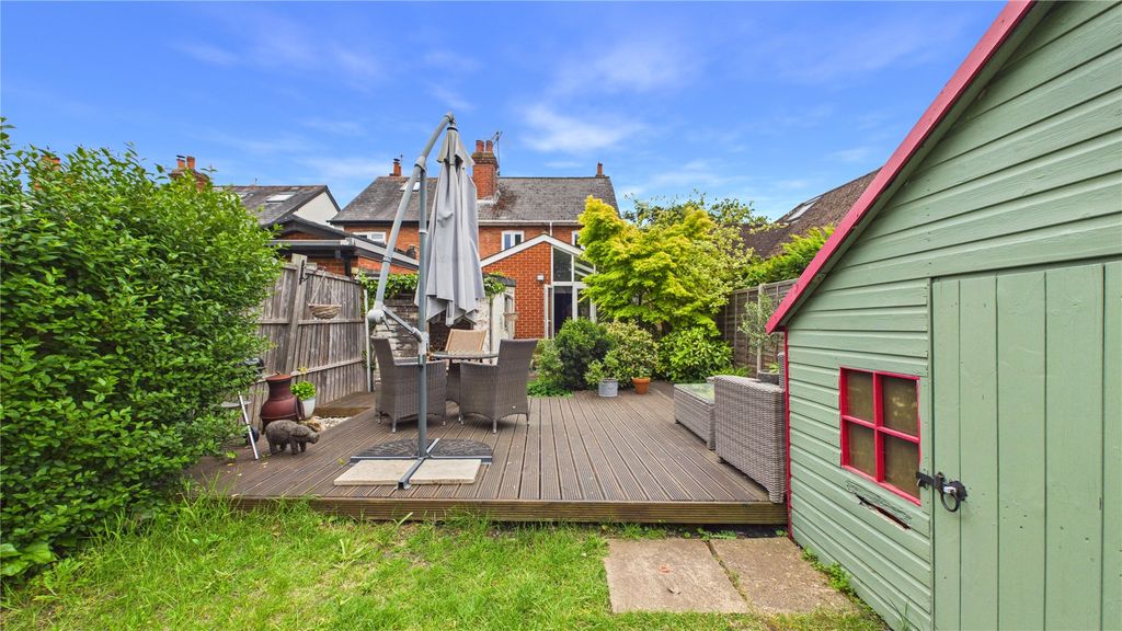 Additional image 17 of 3 bed semi-detached house for saleLightwater, Surrey GU18