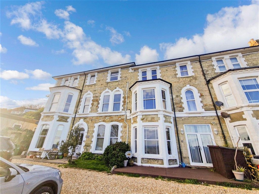 Property photo 1 of 16 Front Aspect