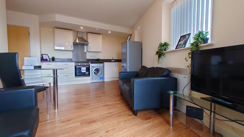 Property photo 2 of 12