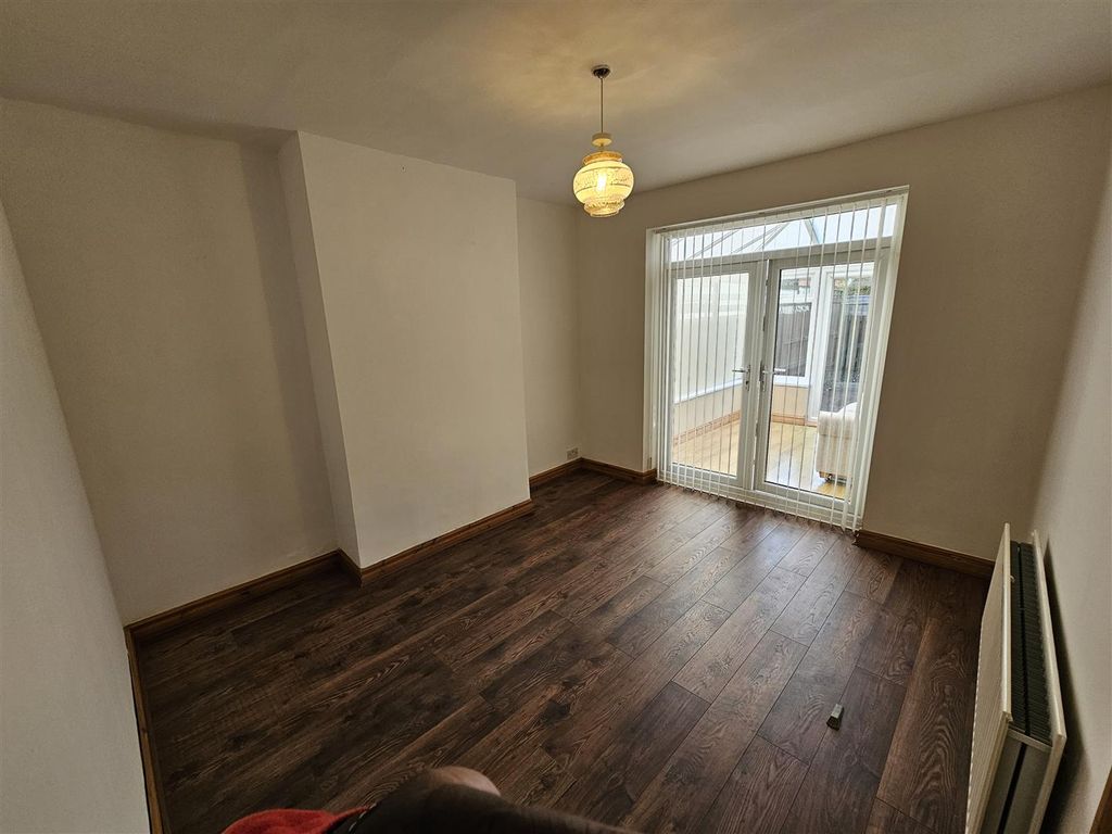 Property photo 2 of 21 20251009_143925.Jpg