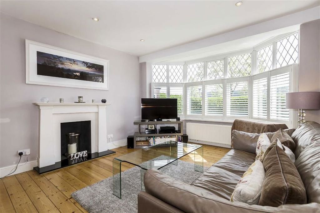 Property photo 2 of 7