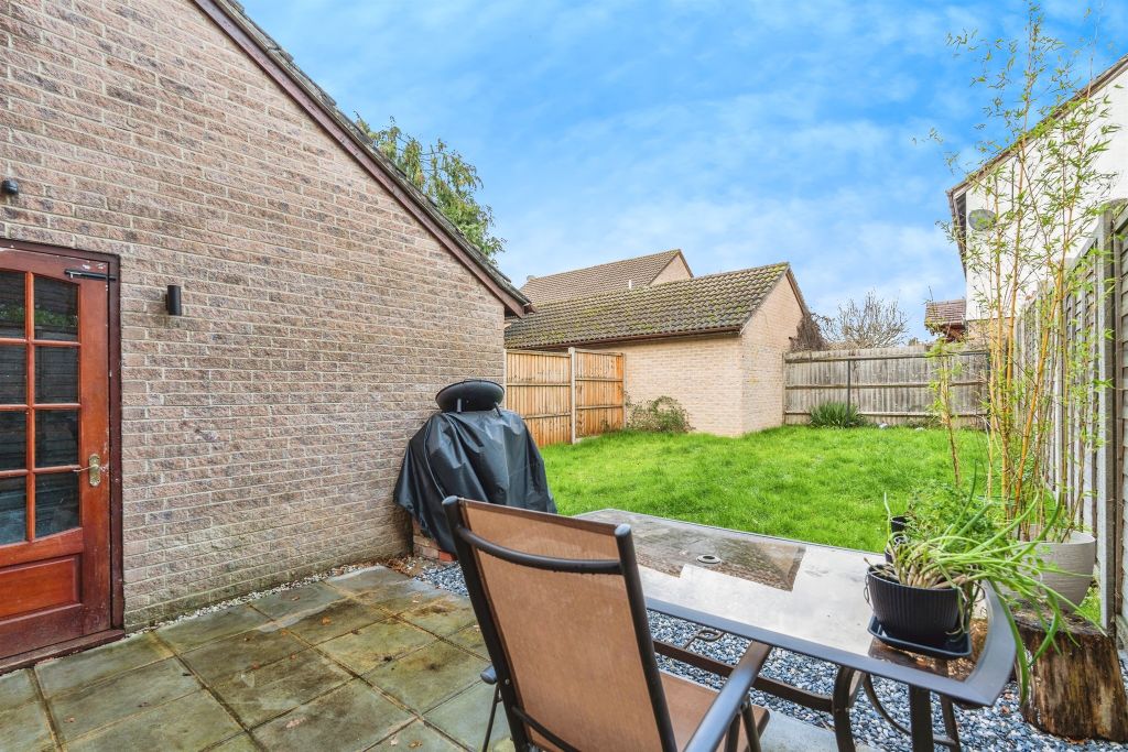 Property photo 3 of 17