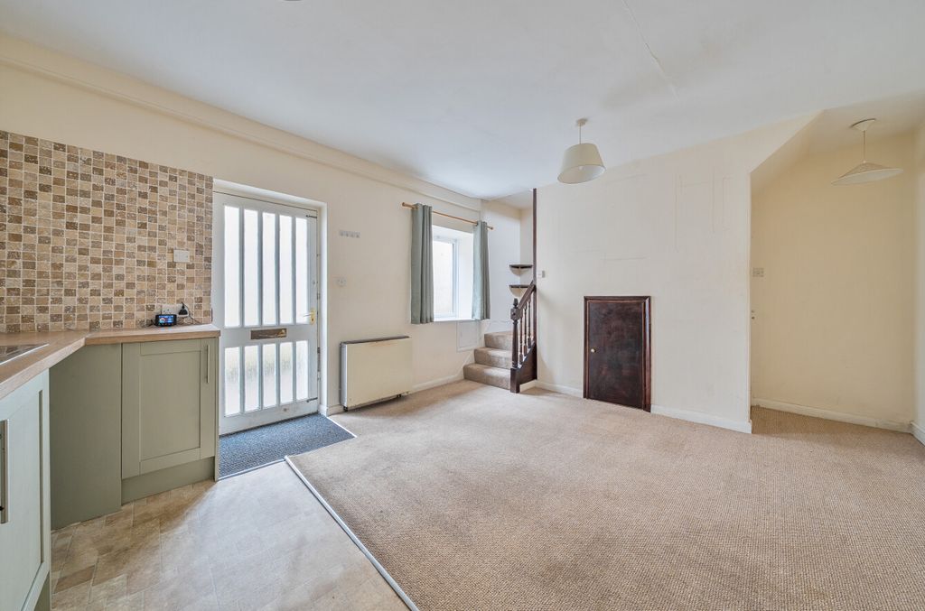 Property photo 3 of 14 Dairy Cottage