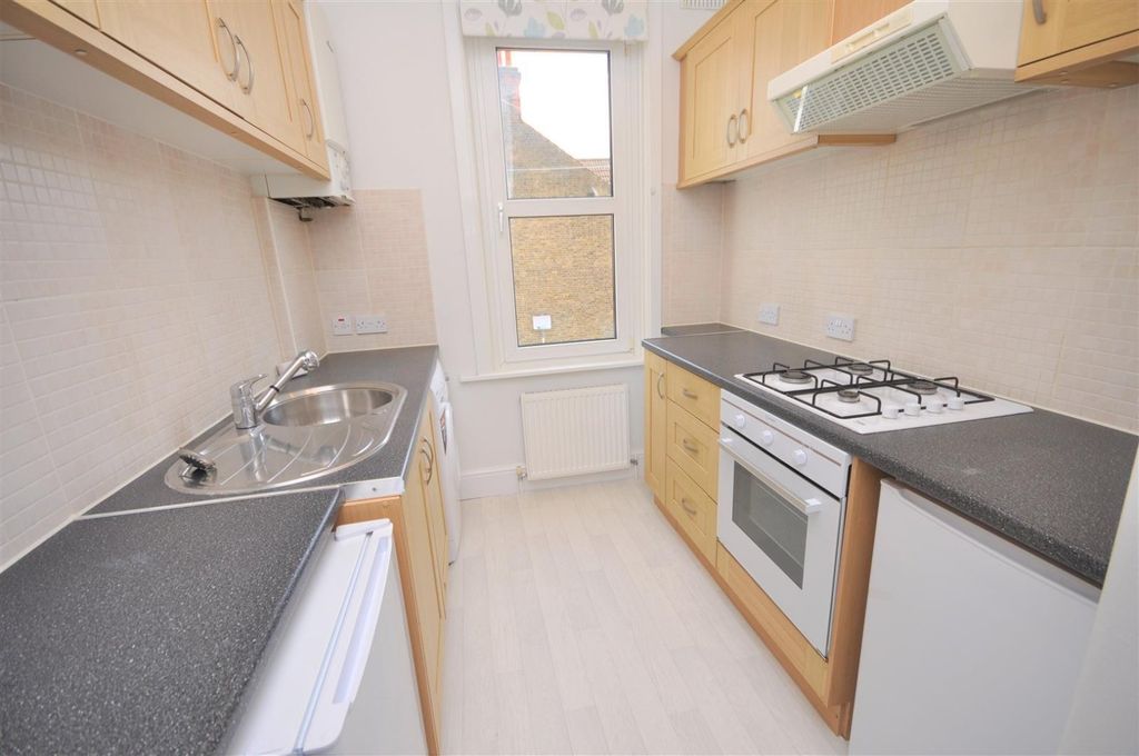 Property photo 2 of 5 Picture No. 01