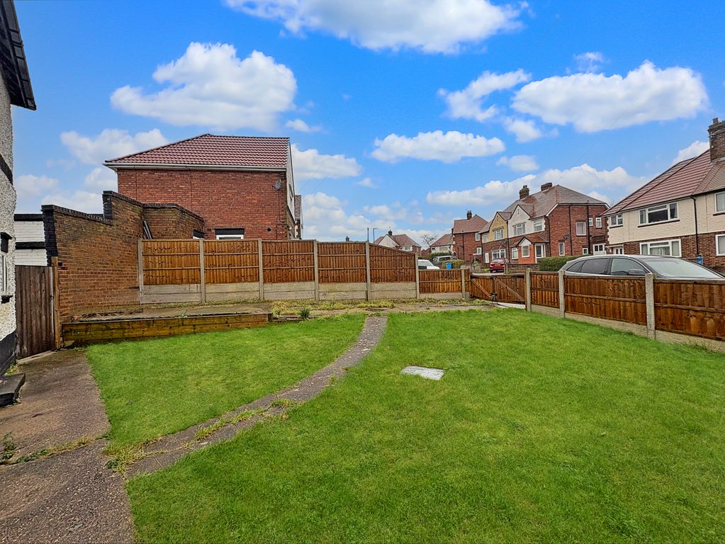 Property photo 2 of 30